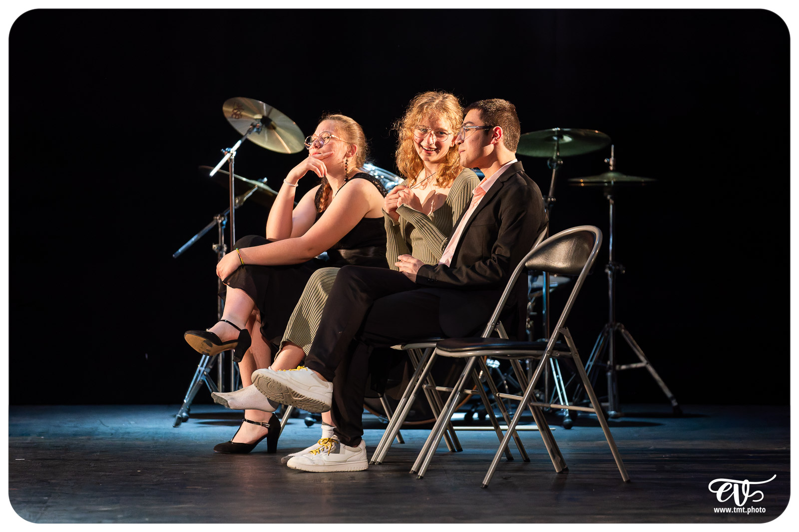 MAIS SONGEONS À RÉPÉTER S'IL VOUS PLAIT !